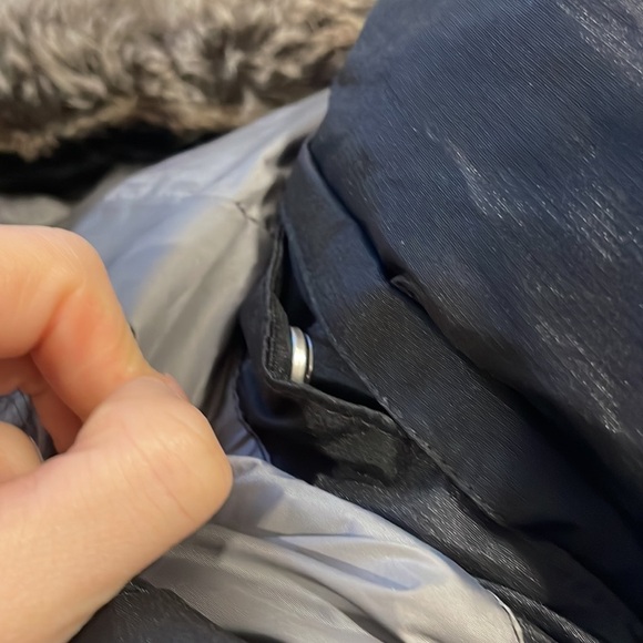 Eddie Bauer parka like new - Picture 7 of 10